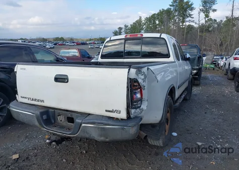 2004 Toyota Tundra Sr5 V8 z USA, uszkodzony, nr VIN 5TBRT34194S449417